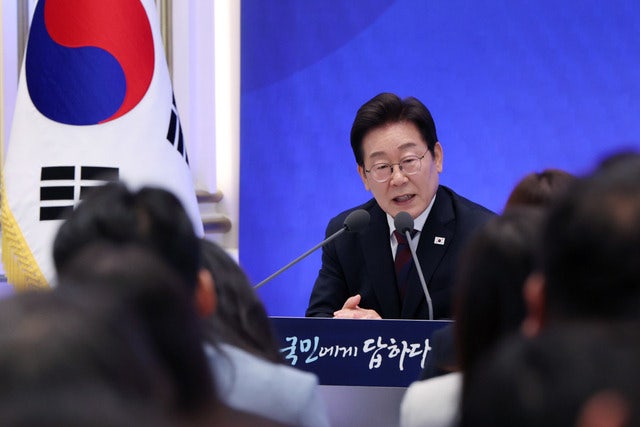 “대출규제는 맛보기… 공급 확대·수요 억제책도 많다”