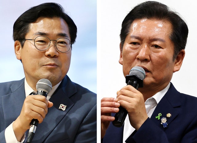 5일 전주대학교에서 열린 토크콘서트에 참석한 박찬대 의원(왼쪽)과 6일 광주 김대중컨벤션 센터에서 열린 ‘국민이 지키는 나라’ 북콘서트에 참석한 정청래 의원. 연합뉴스