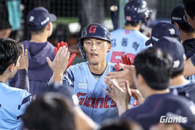 2군서 <b>돌아온</b> 베테랑 노진혁 후반기 롯데 타선 주축으로