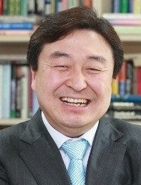 [신동엽의 글로벌 기업 탐구] 도매·소매 경계 무너뜨린… 코스트코 ‘교란적 혁신’