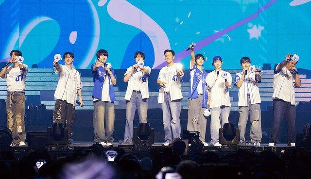 스무살 된 슈퍼주니어… “우린 여전히 ing”