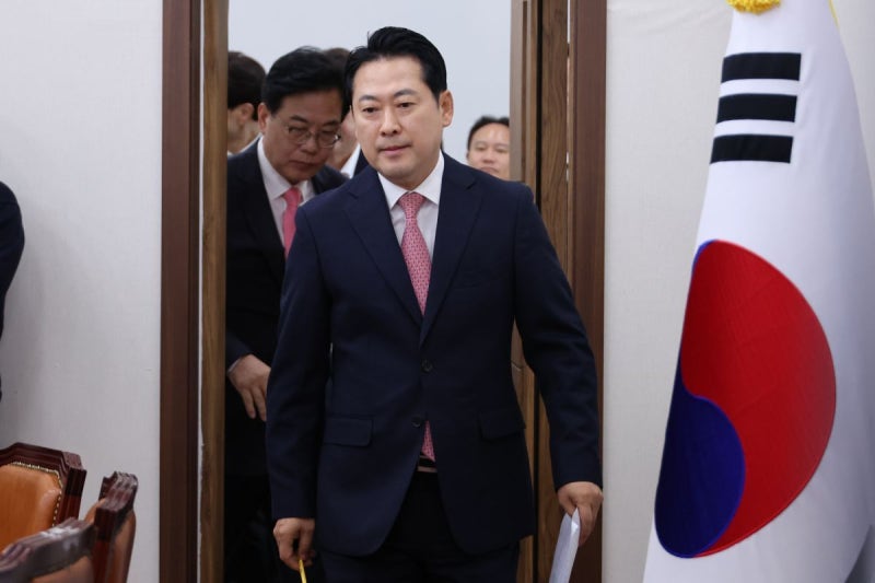 <b>장동혁</b> “단독<b>회담</b> 약속하면 李대통령·여야대표 회동 가능”