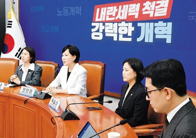 ‘중수청’ 관할·검찰청 명칭 폐지 놓고 이견 분분