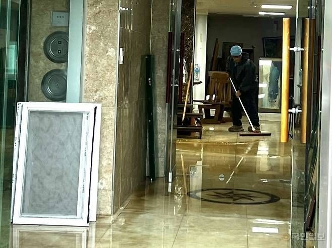 <b>광주</b>·<b>전남</b> 곳곳 침수… <b>폭우</b>에 방재 당국 비상