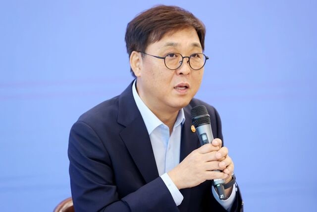 “K컬처 이미 정점” 위기감 드러낸 최휘영 문체부 장관