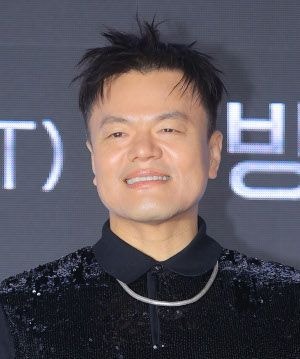 보수 중용했지만 측근 인사도 반복… K컬처 선봉에 박진영