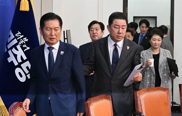 “독소 조항 삭제” 野 요구 수용…  특검법·금감위 주고받기