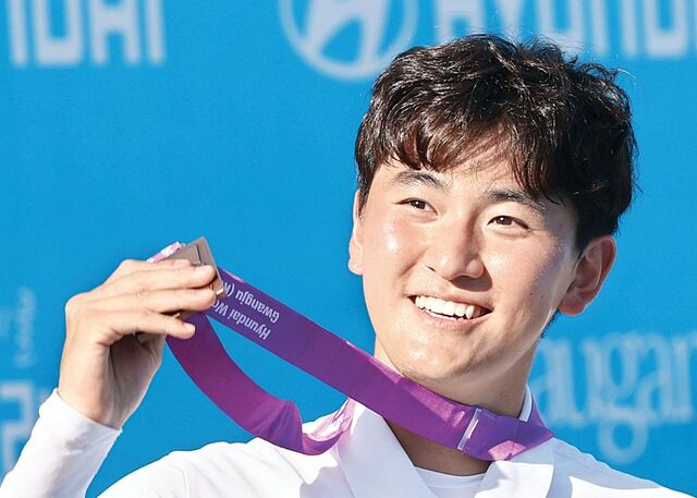 ‘세계 銅’ 자존심 지킨 김제덕… 메이저 개인전 첫 입상