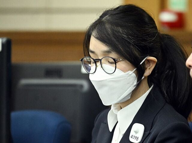 김건희, 특검 소환 조사 진술거부… 1억4000만원 상당 그림 집중 추궁