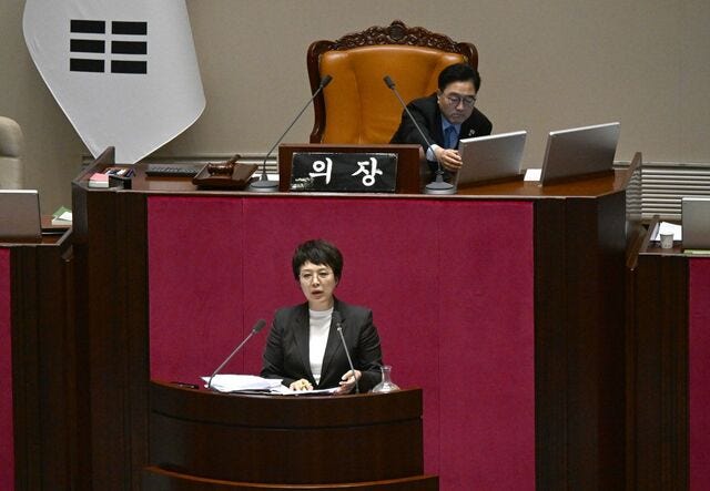 “삼통분립” “더 센 추미애법”… 與리더십 균열 파고드는 野
