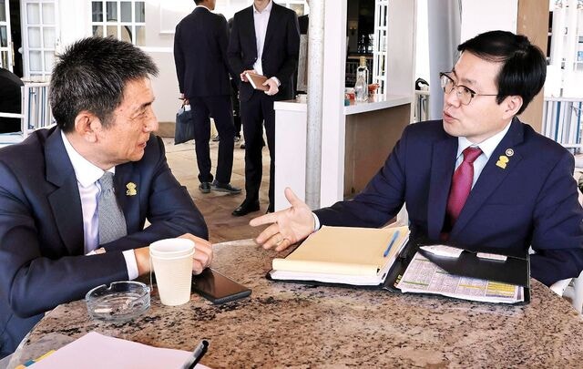 관세도 버거운데 희토류 싸움까지… 먹구름 짙어지는 韓 수출