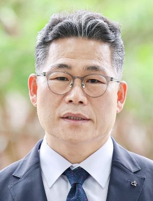 마약수사 외압 주장 백해룡, 동부지검  파견 반발
