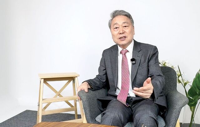 김헌수 목사가 지난 13일 서울 여의도 국민일보에서 가진 인터뷰에서 영화 '투헤븐' 내용과 영화를 찍게 된 과정을 설명하고 있다.