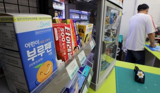 “편의점에서 지사제 왜 못 사죠?”… 허용 품목 ‘13년간 그대로’
