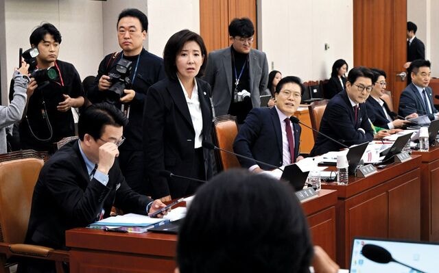 ‘전장’ 법사위 보는 두 시선… 여 “스타 등용문” 야 “무덤 상임위”