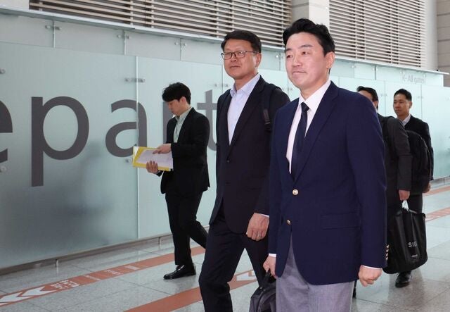 방산 수출 특명… 강훈식 경협특사로 유럽행