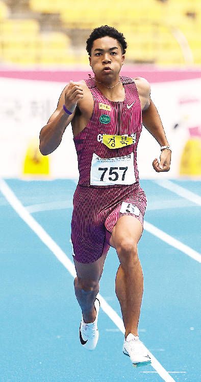 [포토] 조엘진, 100m 이어 200m도 우승