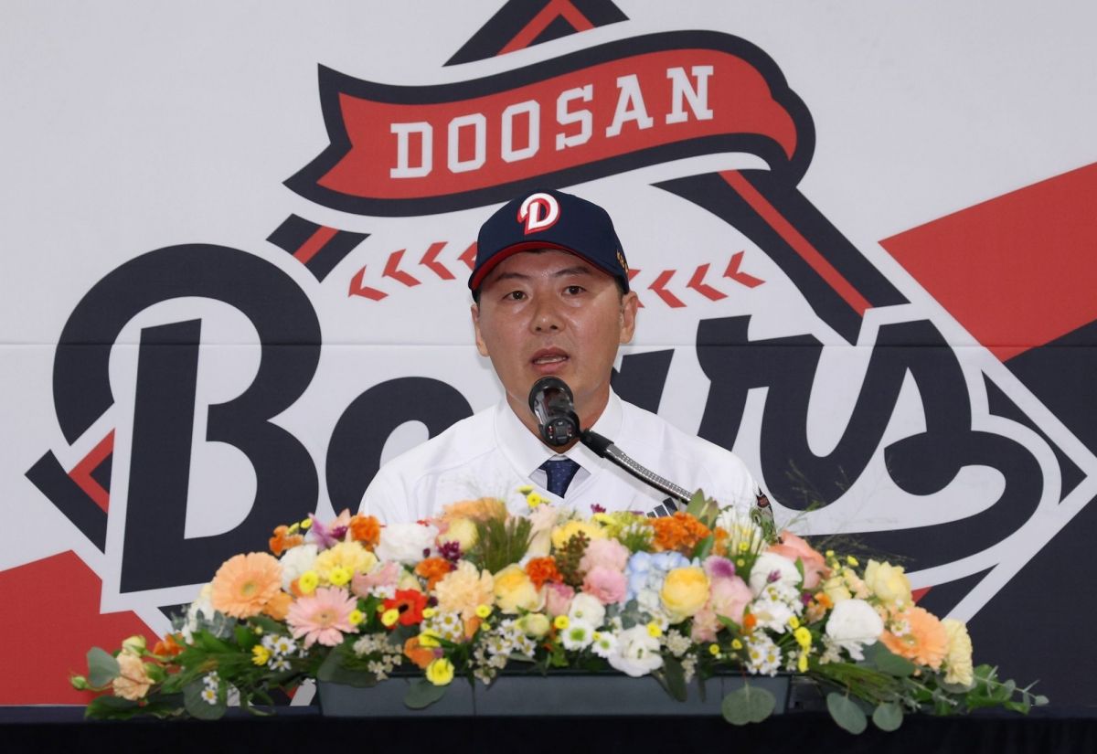 <b>두산</b> 유니폼 입은 ‘어린왕자’ 김원형 감독…“미라클두 정신으로 우승...