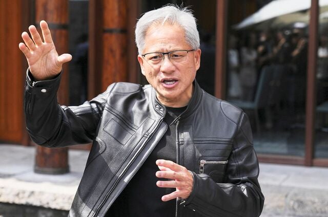 젠슨 황, 15년 만에 방한… 삼성·SK와 ‘HBM 빅딜’ 주목