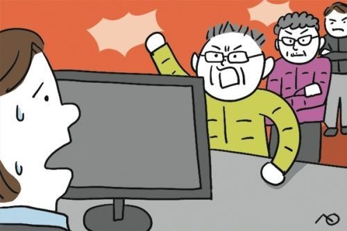 [단독] 공무원에 폭언·협박 年 3만건… 악성민원인 고소·고발 0.3%뿐