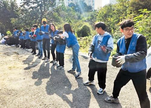 모두투어 임직원 ‘사랑의 연탄 나눔’ 봉사활동