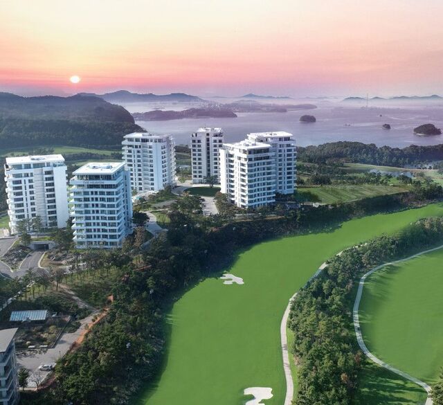 삼면이 바다… 한국의 페블비치에서 ‘나이스 샷’