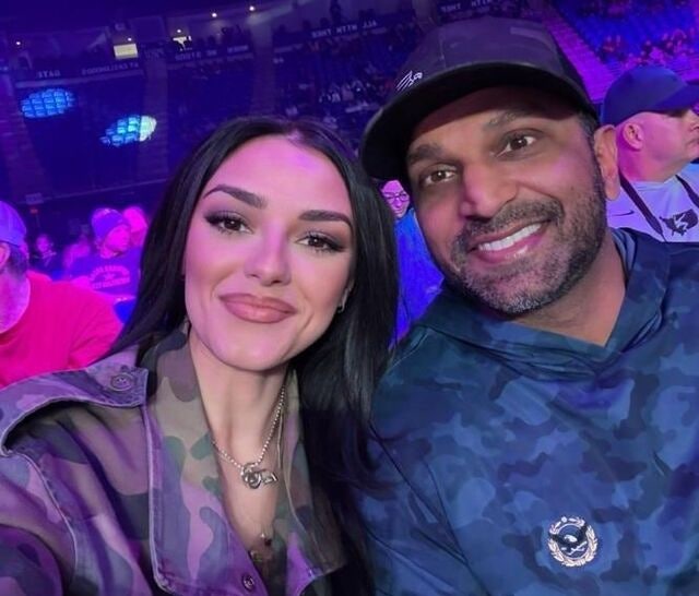 FBI국장, 정부 제트기 띄워 데이트… 논란 일자 담당자 해고