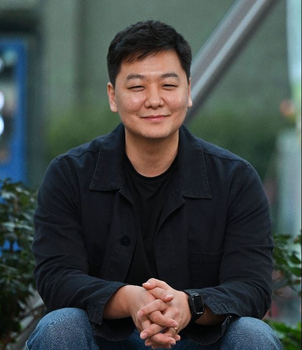 지뢰에 발목 잃은 해병, 의족 단 조종사로 다시 날다