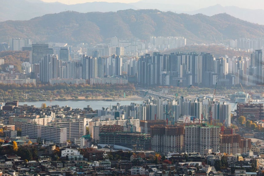 상승? 하락? 제각각인 집값 주간 통계…“대책 평가는 상반기에나”