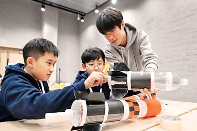 한화, 누리호 4차 발사 앞두고  ‘어린이 우주과학’ 체험 행사