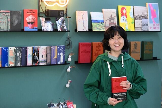 라슬로 먼저 주목한 작은 출판사… “저의 몽상가적 기질 덕분”