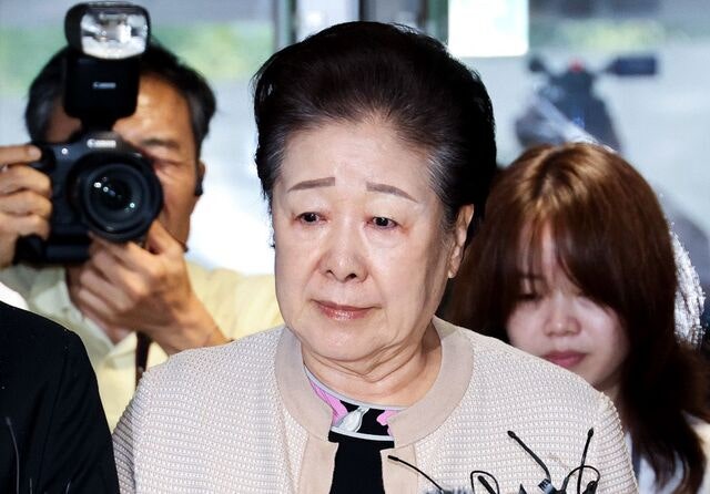 특검 “한학자, 헌금 횡령해 정교유착” 한측 “윤영호 독단 행위” 혐의 부인