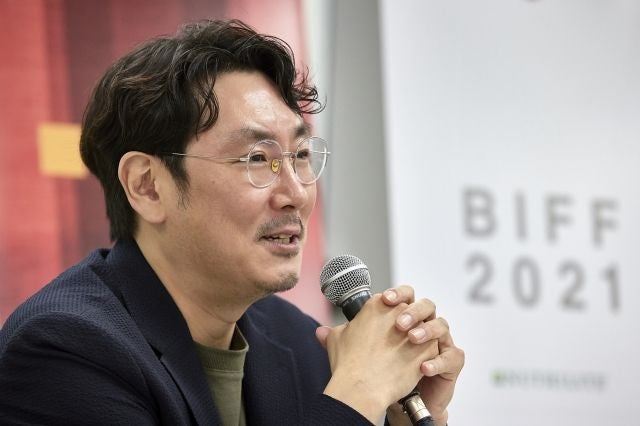 [전문] 조진웅, 은퇴 선언 “모든 활동 중단, 배우 길 마침표”