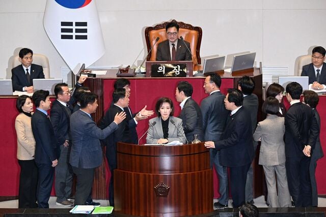 정기국회 마지막 날까지 여야 충돌