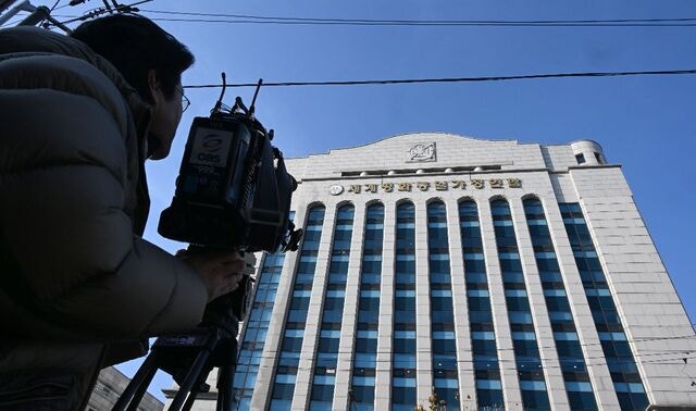 ‘숙원’ 해저터널 사업 위해 짐 로저스도 끌어들인 통일교