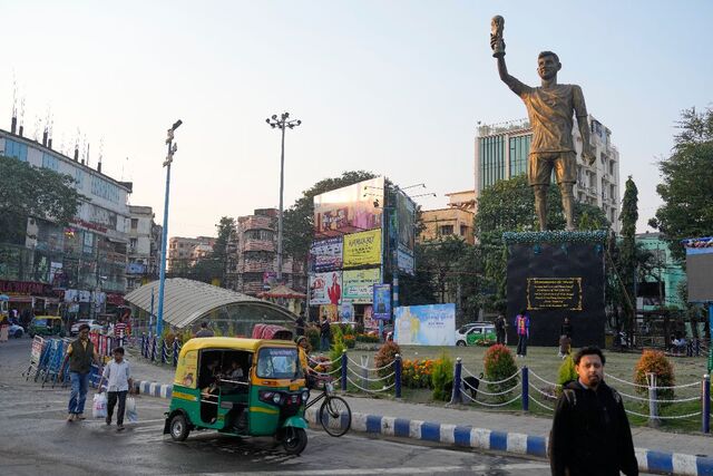 [포토] 인도 콜카타에 메시 동상