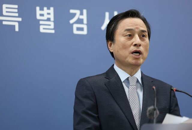 [사설] 정적 제거 위한 계엄 선포… 재발 막으려면 모두 파수꾼 돼야