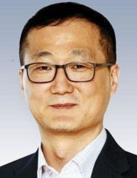 [돋을새김] 3000원짜리 라떼의 사연