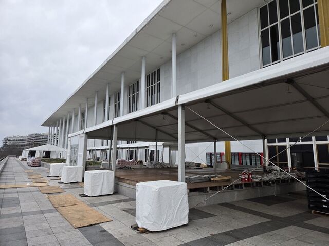 리모델링 작업 중인 센터 건물.워싱턴=임성수 특파원