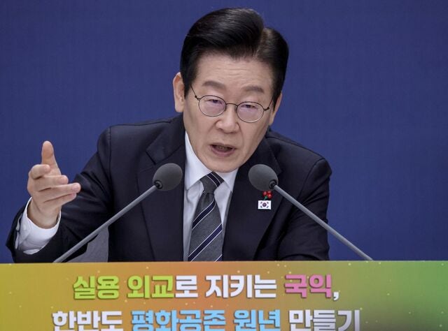 이 대통령 “北, 북침 걱정해 3중 철책”… 군사분계선 일대 대비 태세 조정되나