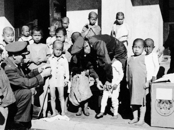 한국전 고아 1000명 수송 작전… 美 군목이 만든 크리스마스 기적