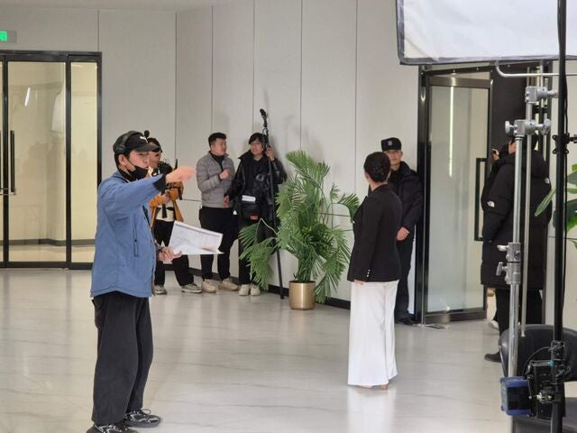 [송세영 특파원의 여기는 베이징] 中 인구 2명 중 1명 빠진 ‘숏폼 드라마’… 정부도 육성 팔 걷었다