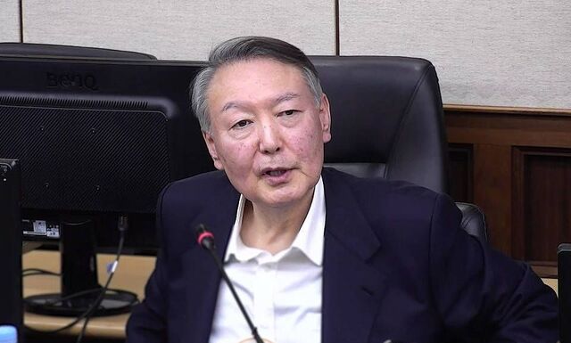 윤석열 전 대통령이 지난달 26일 오후 서울 서초구 서울중앙지법에서 열린 특수공무집행방해,<a href=