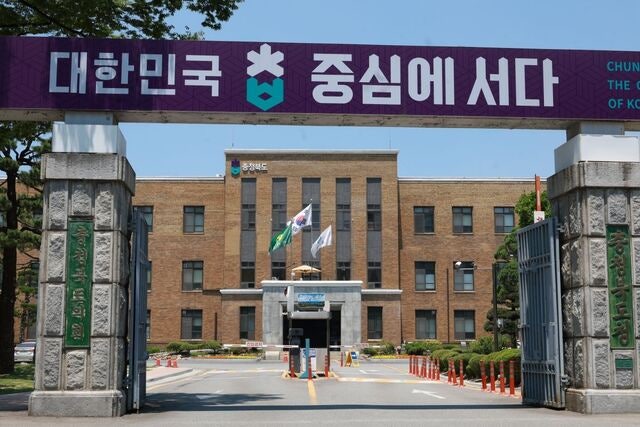 충북 조류인플루엔자 ‘비상’… 가금류 146만 마리 살처분