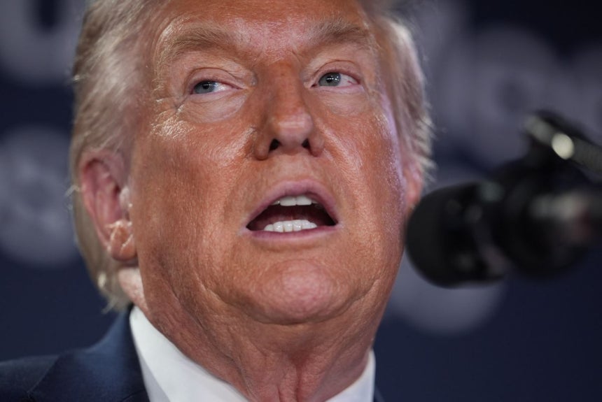 도널드 트럼프 미국 대통령이 21일(현지시간) 스위스 다보스에서 열린 세계경제포럼에서 발언하고 있다.연합뉴스