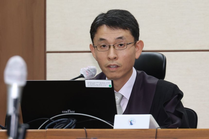 우인성 부장판사. 국민일보DB