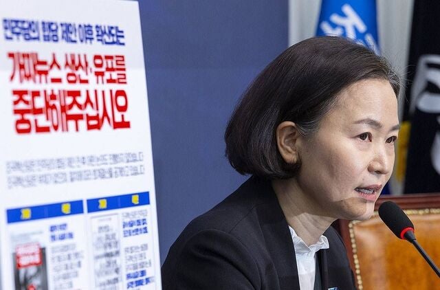 혁신당은 불쾌감… 민주당에 “당내 갈등 정리부터”