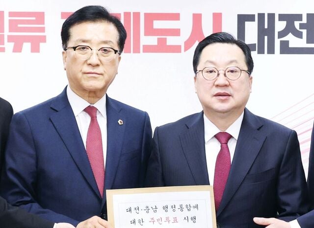 “주민투표” “기관유치”… 지역마다 제각각 통합 대응법