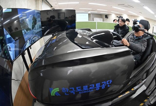 [포토] VR로 고령자 운전능력 진단