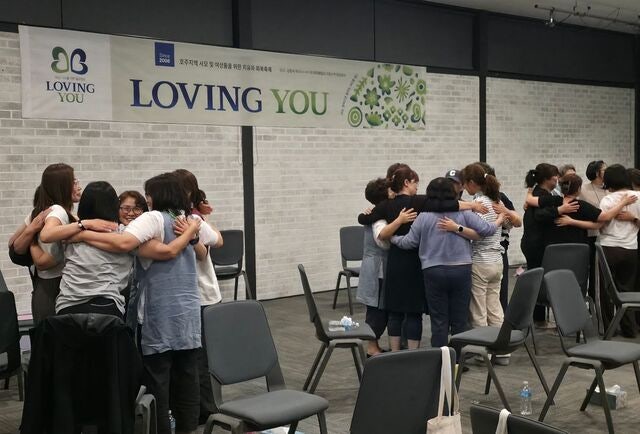 이민사회 사모 이중고에 울다… “응어리진 아픔 훨훨 날렸죠”